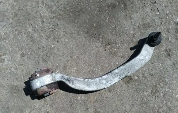 Audi A6 S6 C5 4B Front lower control arm/wishbone