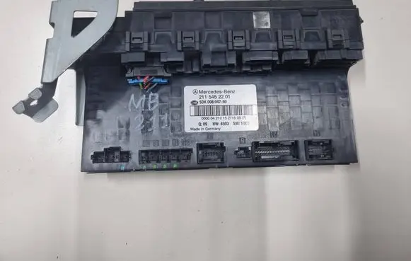 Mercedes-Benz E W211 Comfort/convenience module 2115452201 5DK00804760