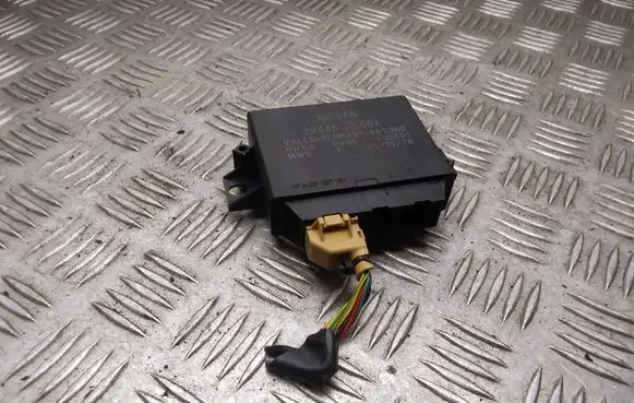 Nissan Qashqai Parking PDC control unit/module 28448JD00A