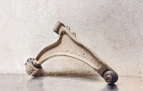 Opel Insignia A Front control arm 0131221