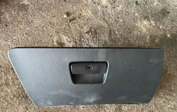 BMW 3 E92 E93 Glove box