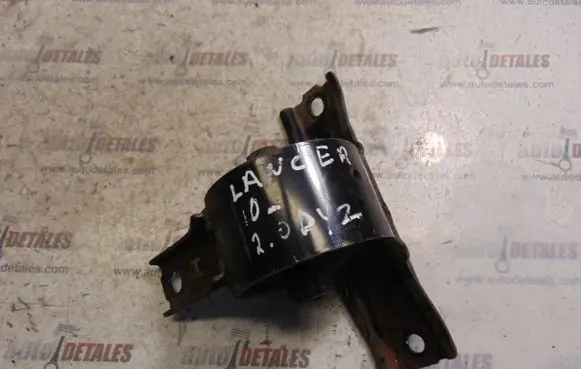 Mitsubishi Lancer X Engine mount bracket MN184357