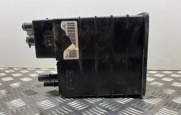 Ford Fusion II Active carbon filter fuel vapour canister DG939E857A