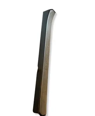 Mercedes-Benz S W221 Front sill trim cover A2216800135 2216800135