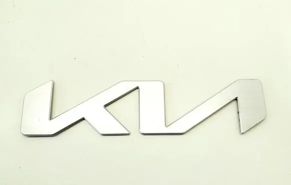 KIA Xceed Manufacturer badge logo/emblem 