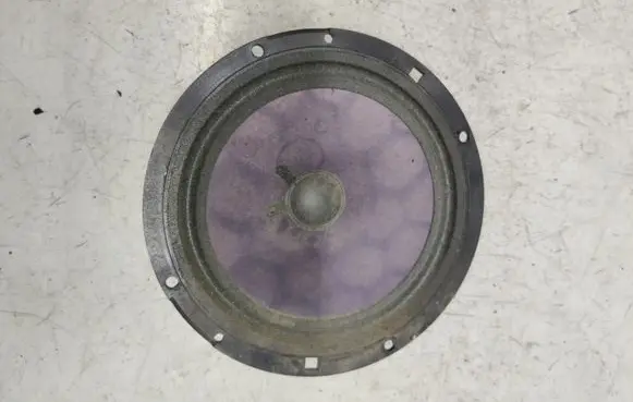 Volkswagen Golf III Front door speaker