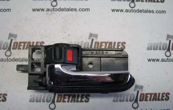 Toyota Corolla Verso AR10 Front door interior handle