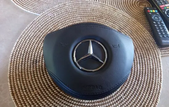 Mercedes-Benz V Class W447 Steering wheel airbag 