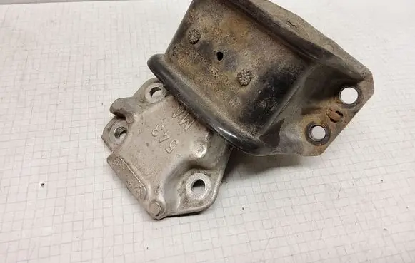 Peugeot 307 Engine mount bracket 9636583980 9636845880