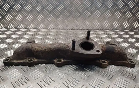 Honda CR-V Exhaust manifold