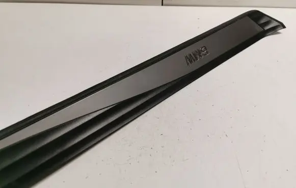 BMW 5 E60 E61 Side skirt front trim 7034303