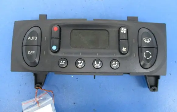 Renault Scenic I Climate control unit 7700435400