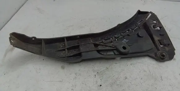 Volvo XC90 Front bumper mounting bracket 08620563 8620563