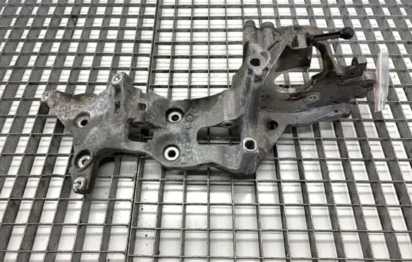 Audi A5 Engine mount bracket 04L903143B