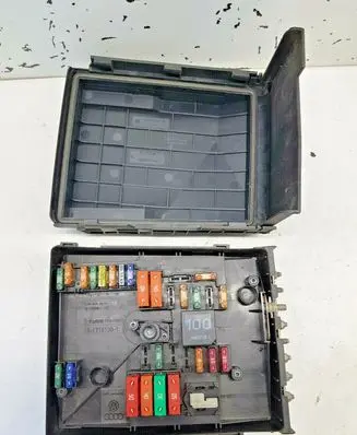 Volkswagen Touran I Fuse module 1K0937125A nr2159