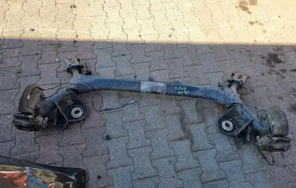 Peugeot 308 Rear axle beam 