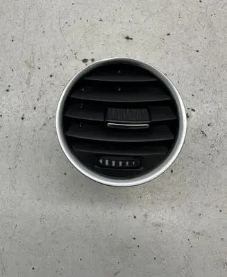 Audi A4 S4 B6 8E 8H Dash center air vent grill 8H0820951D