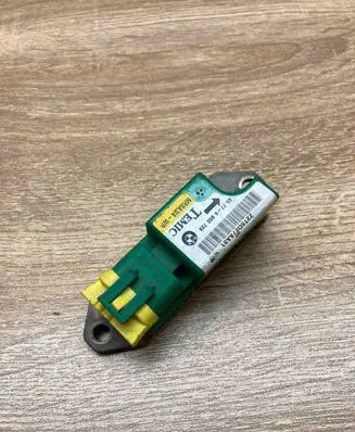 BMW 5 E39 Airbag deployment crash/impact sensor 6900728 MRSA3