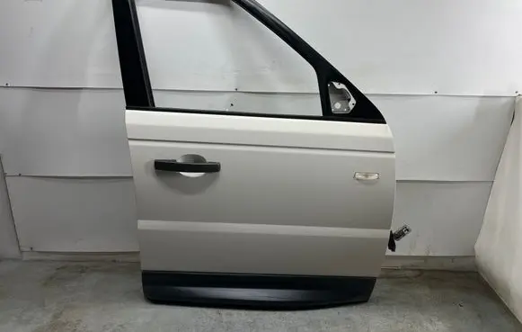 Land Rover Range Rover Sport L320 Front door 
