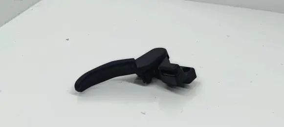 Volkswagen PASSAT B5 Engine bonnet (hood) release handle 3b1823533