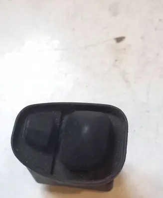 BMW 5 E34 Wing mirror switch 1369331 03830700 61031