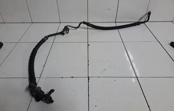 Toyota Avensis T250 Power steering hose/pipe/line PST319GB012
