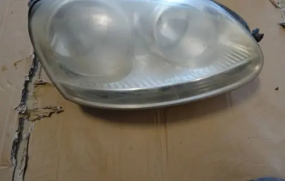 Volkswagen Golf V Headlight/headlamp 1K6941006P 1K0941006P 1ES24700310