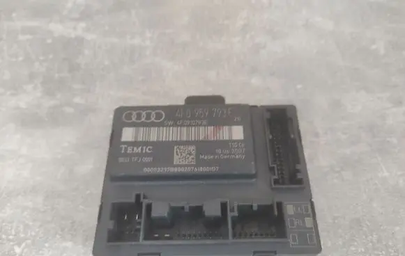 Audi A6 S6 C6 4F Door control unit/module 4F0959793E