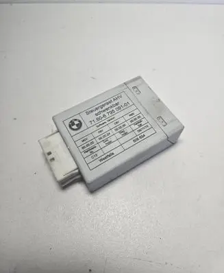 BMW 3 E90 E91 Tow bar trailer control unit/module 71606795091