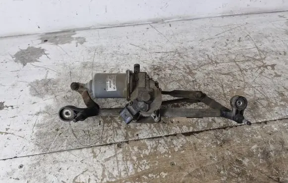 Opel Corsa D Front wiper linkage and motor