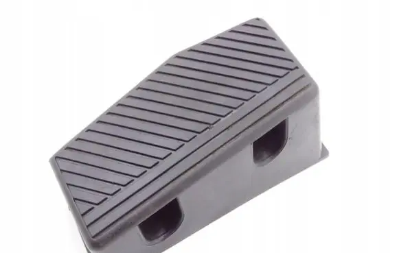 Hyundai Tucson JM Centre console side trim front 32881-33900
