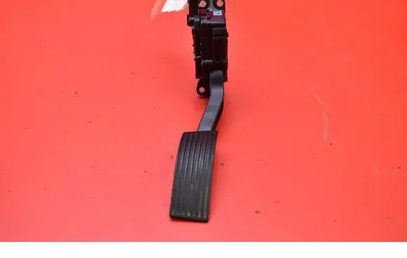 Alfa Romeo 159 Accelerator throttle pedal 60695128