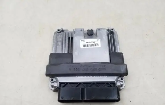 Audi A4 S4 B8 8K Engine control unit/module 8K5907115