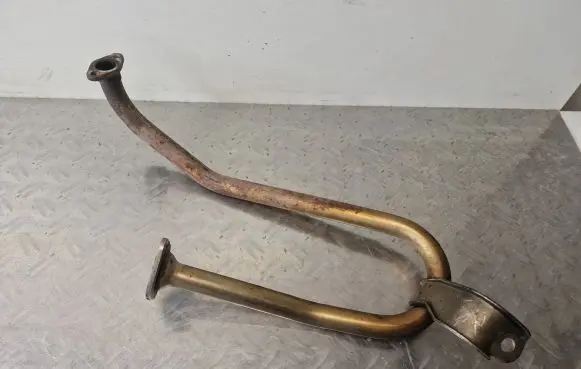 Seat Altea EGR valve line/pipe/hose 06F131521N