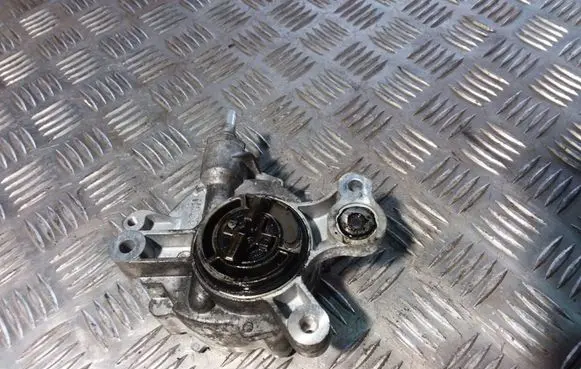 Peugeot 407 Vacuum pump D1651B 0710N
