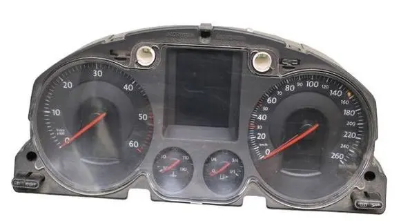 Volkswagen PASSAT B6 Speedometer (instrument cluster) 3C0920870Q V0033000 1352997