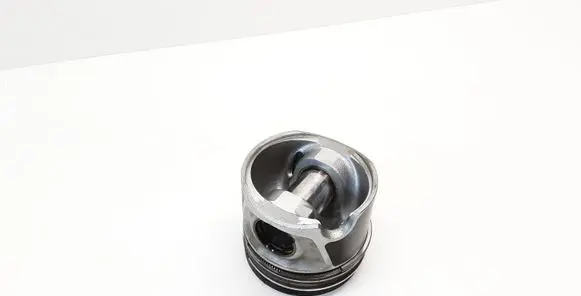 Volkswagen PASSAT B6 Piston 37R2