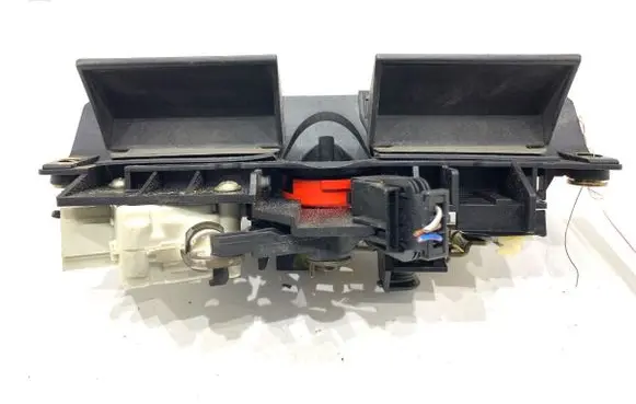 Audi A6 S6 C5 4B Tailgate/trunk/boot exterior handle 8D9827565H