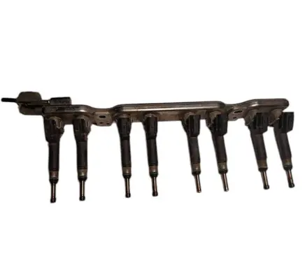 Nissan Juke I F15 Fuel injectors set 1120514 03882 2416