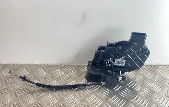 Jaguar XF Rear door lock 7H5A26412AE
