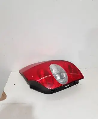 Renault Laguna II Rear/tail lights 8200002472