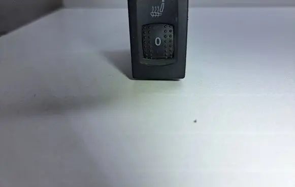 Volkswagen PASSAT B5 Seat heating switch 3B0963564C