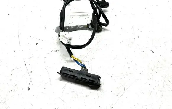 Nissan Juke I F15 Tailgate/trunk/boot exterior handle 7821K3