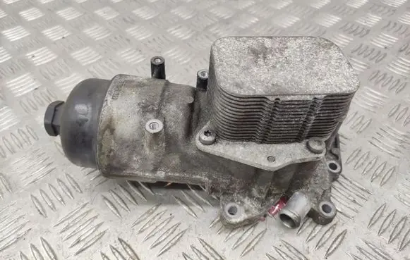 Ford Fiesta Oil filter mounting bracket