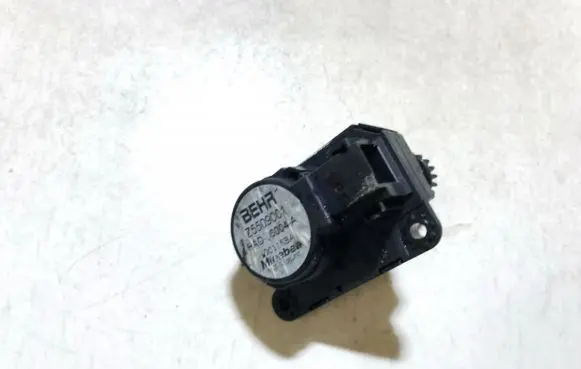 Citroen C4 Cactus Air flap motor/actuator z5509001 had36004a