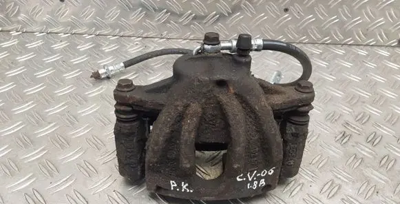 Toyota Corolla Verso E121 Front brake caliper