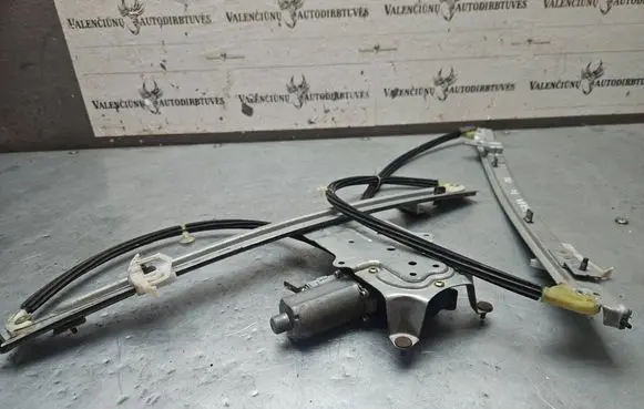Citroen Xsara Picasso Front door electric window regulator 0130821900