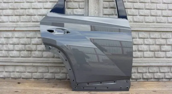 Rear door