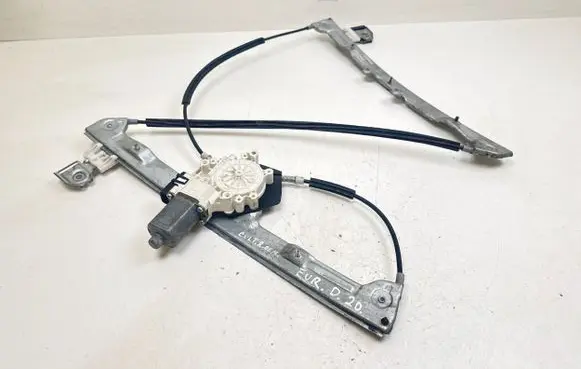 Mitsubishi Colt Front door electric window regulator 5713A136