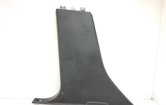 (B) pillar trim (bottom)